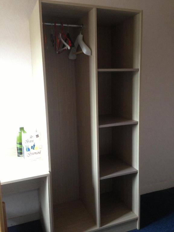 Hotel La Tour D'Auvergne ปงต์-ลับเบ ห้อง รูปภาพ
